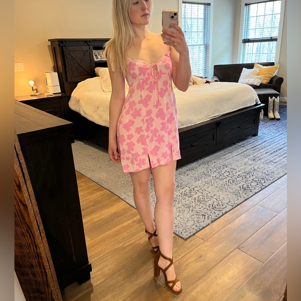 Small wild fable pink floral summer dress
